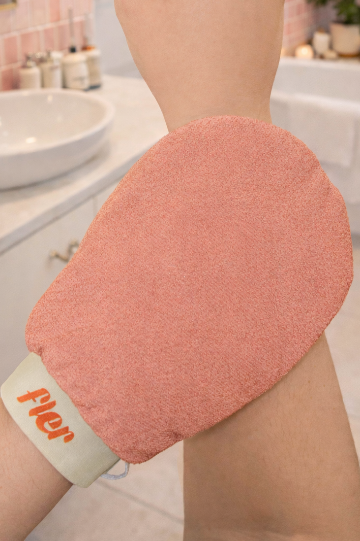 Gentle Exfoliating Glove - Dorashkë eksfoliuese për trupin