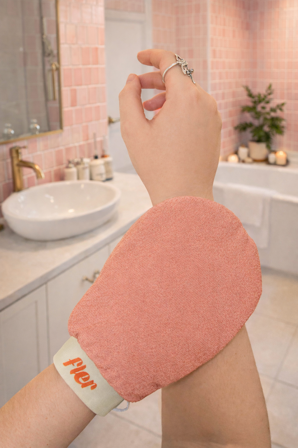Hoily Drops + Exfoliating Glove DHURATË 🎁